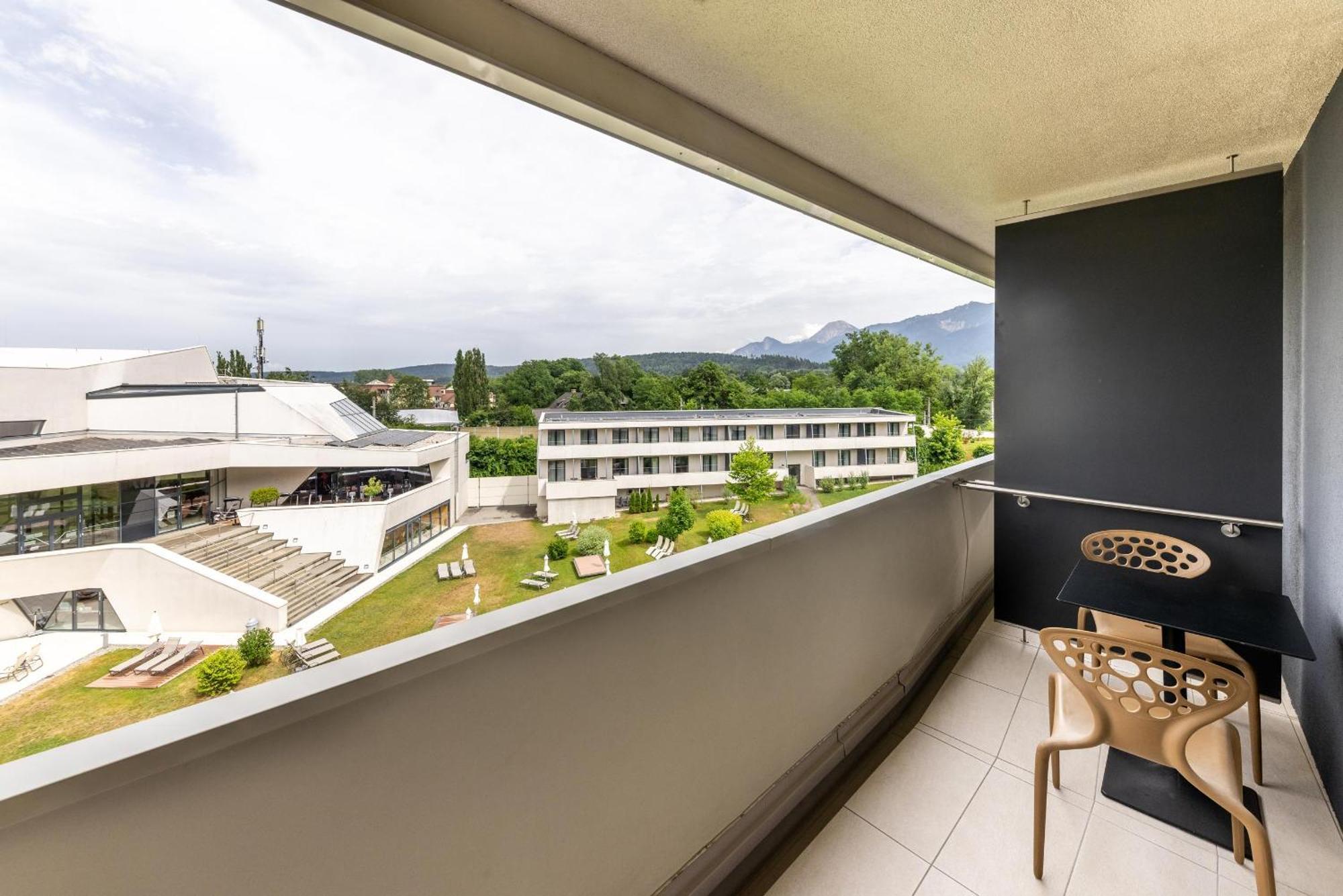 Thermenhotel Karawankenhof Філлах Екстер'єр фото