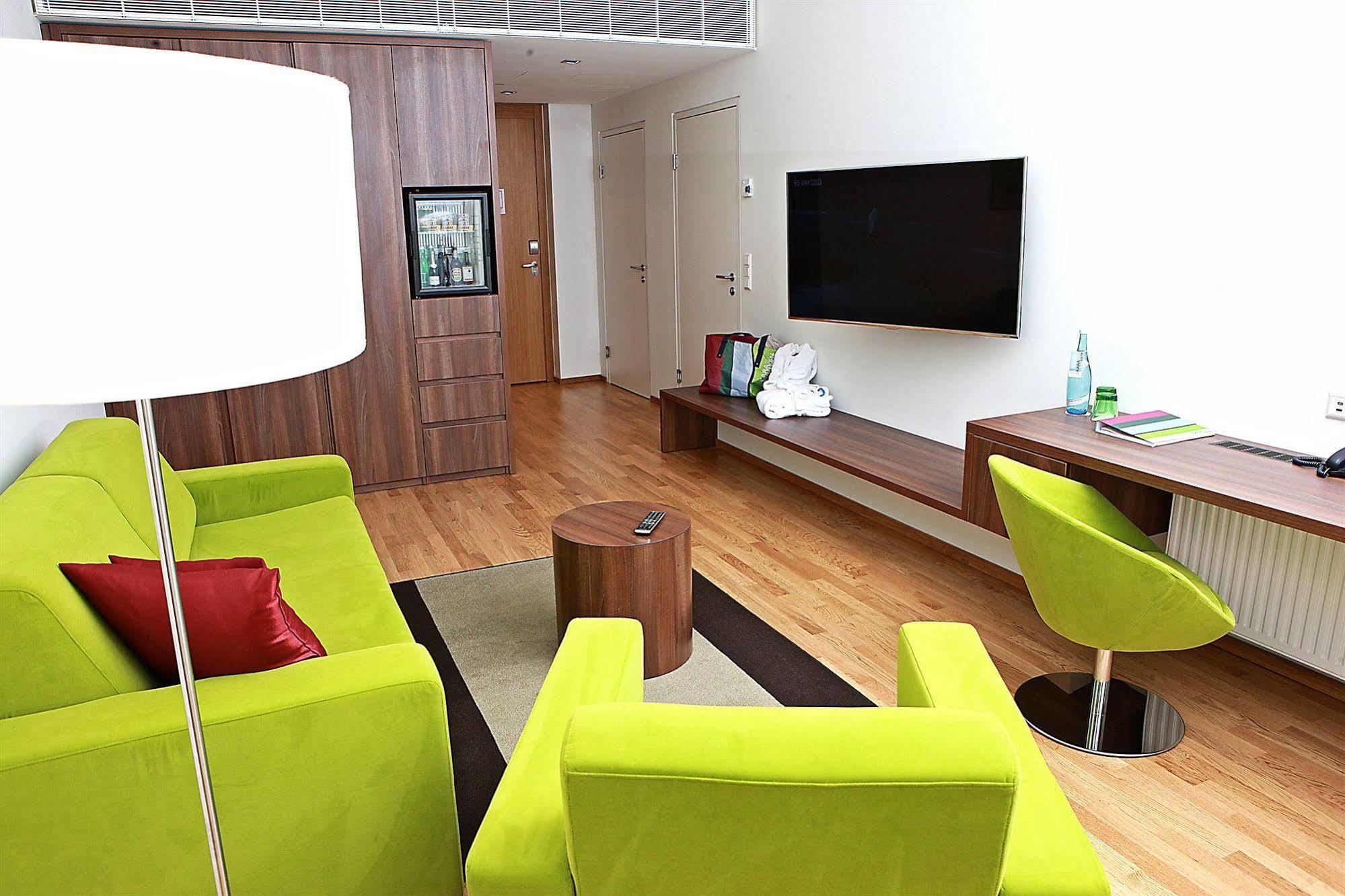 Thermenhotel Karawankenhof Філлах Екстер'єр фото